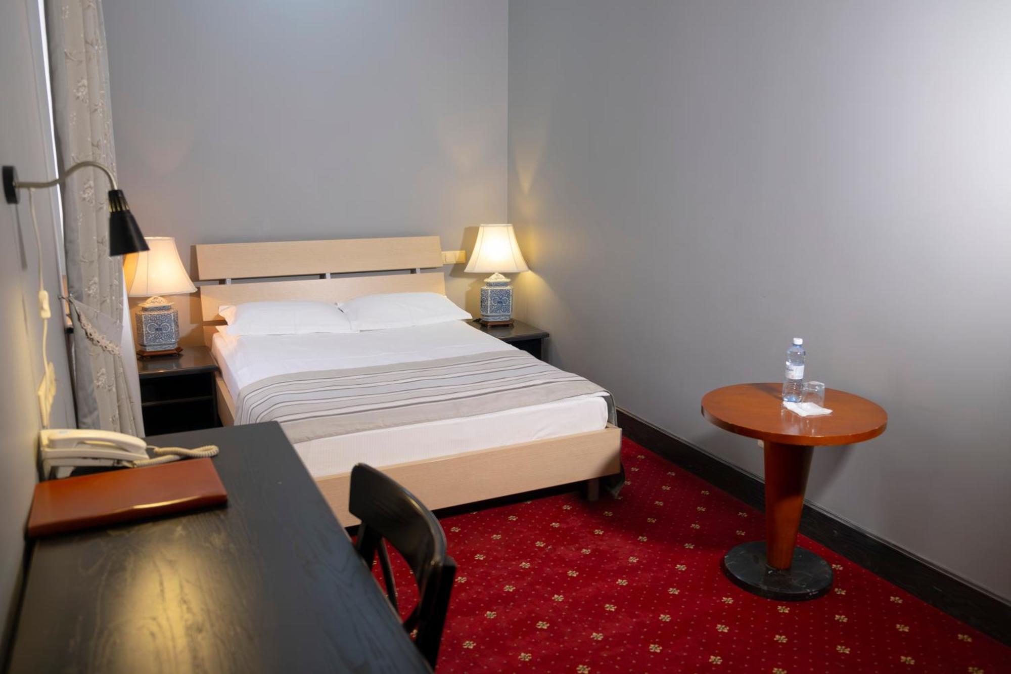 Plaza Hotel Kokshetau Dış mekan fotoğraf